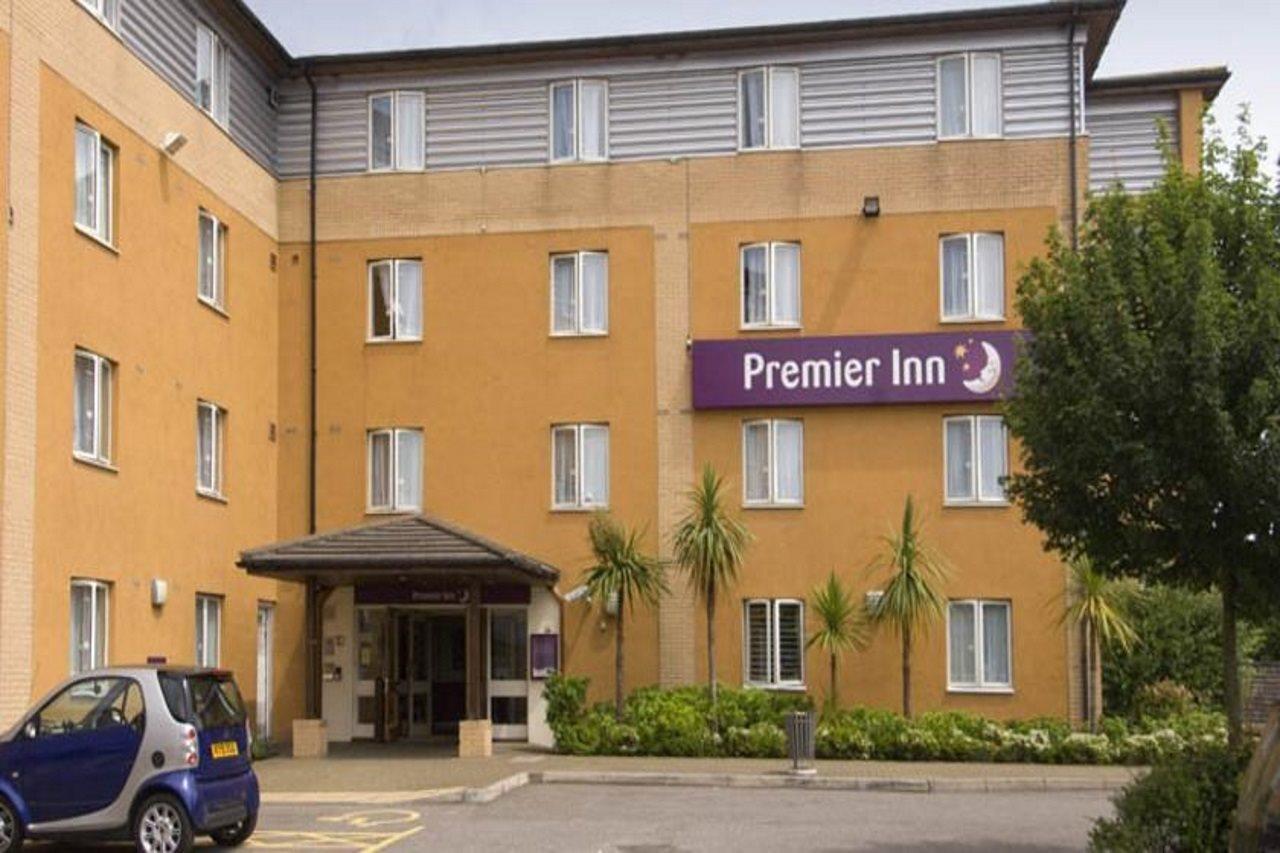 Premier Inn London Croydon West - Purley A23 Экстерьер фото